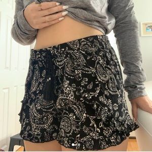 floral shorts